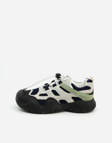 NAVY TRACKING SNEAKERS